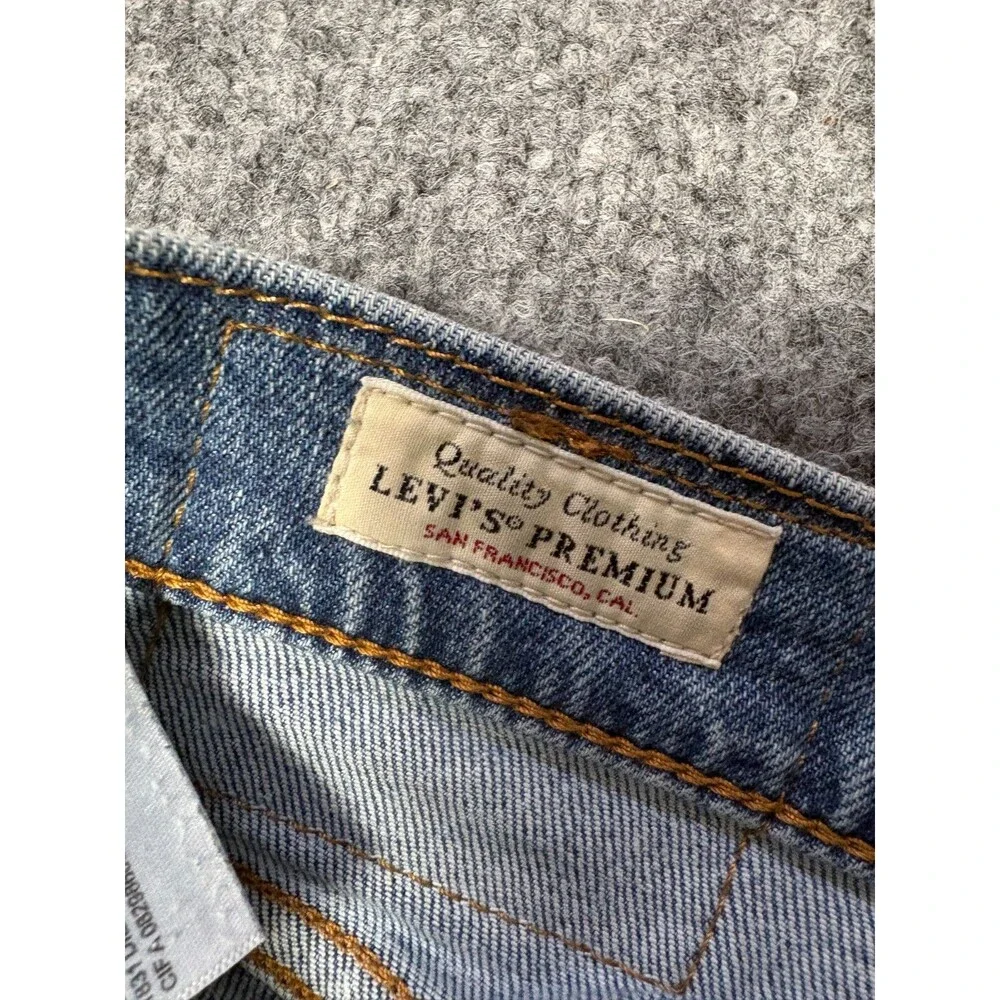 Levi 511 Jeans Men's Size 33x30 Medium Wash Blue Denim